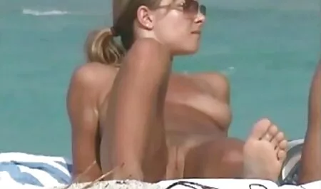 Étranger piégé film pornographique vf dans poussin et baisée
