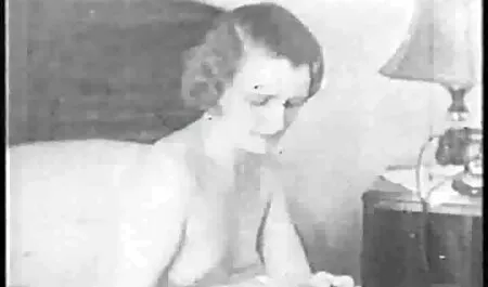 Solo écolière avec film porno lesbienne français long gode