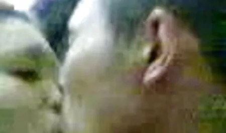 Baise avec deux trous, doigt french famille porn et bâton