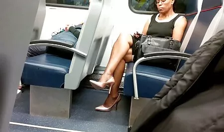 Quand il a vu le cul de l'homme, il a enlevé ses chaussettes et s'est finalement gay porno en francais assis.