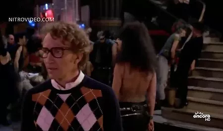 Les départements films porno complet en français de l'école ont été placés dans le bureau du directeur général.2
