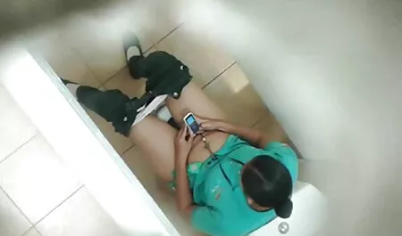 Langue Blonde film francais gratuit porno dans la chambre d'hôtel.