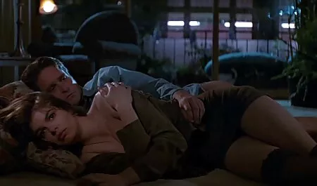 Chienne chienne avec queue de cheval verser dans video porno actrice francaise la bouche