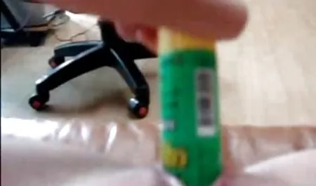 Baisée dans la chatte par la banane film pornofrançais et la bite
