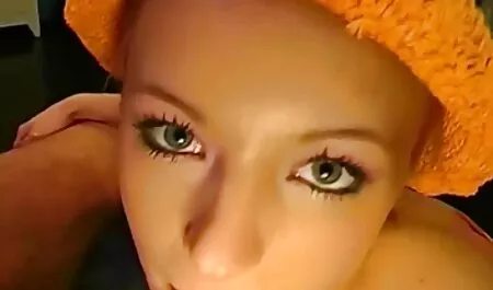 Lydia pisser sur un film porno complet fr corps