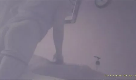 Les petites lesbiennes sont accro à un videos porno français et sexe avec femmes en jeu en direct.