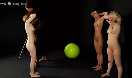 voir Marinka dans l pournou francais ' bois signe maison et baise