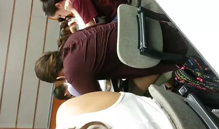 Brunette aime la longue bite de porno francais arabe son amant.
