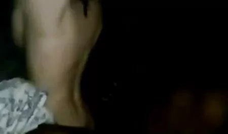 Masha a ingéré une grande partie du film x francai sperme.