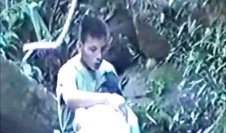 Je n'ai pas pu résister au dévouement et j'ai donné film porno annee 70 la malédiction à une personne sûre.