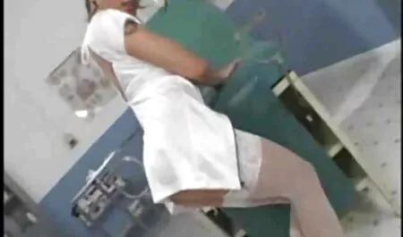 Le chef de L'Université enseigne en film porno fronce tant qu'étudiant